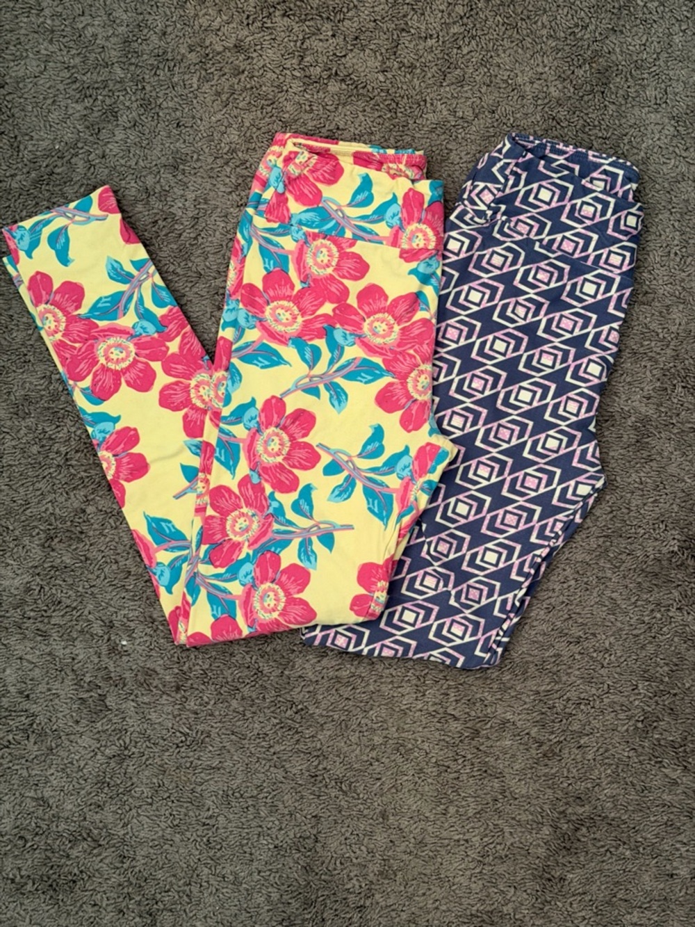 LuLaRoe Girls' Floral Yellow & Geometric Navy Leggings Set